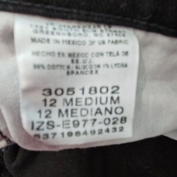 Lee Women's Sz 12med Relaxed Straight Leg Black New stretch jeans pants - Picture 11 of 14